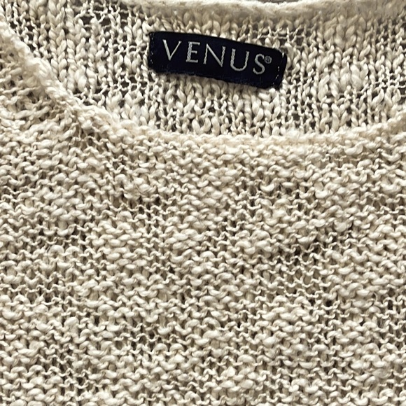 Venus Oatmeal Loose Knit Lightweight Sweater with Lace Detailing on Bottom-Small - Picture 4 of 4